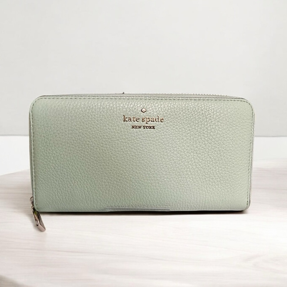 ‼️SOLD‼️Kate Spade Leila Large Continental Wallet‼️SOLD‼️